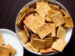 KORA - İsot Baharatlı Proteinli Kıtırları - Glutensiz, Yüksek Lifli -  100 g